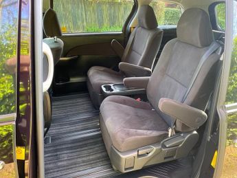 Toyota Estima 2.4 HYBRID E-FOUR AERAS FAMILY 7 SEATER