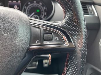 Skoda Octavia VRS 2.0 TDI DSG Euro 6 S-A