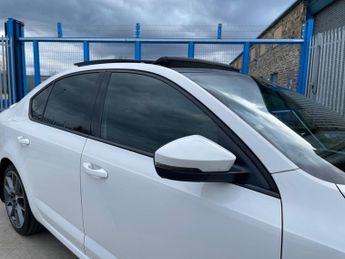 Skoda Octavia VRS 2.0 TDI DSG Euro 6 S-A