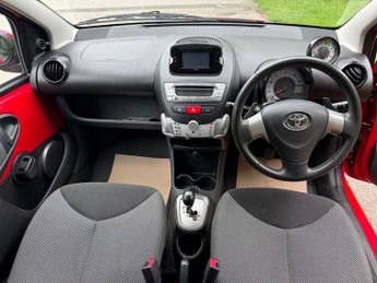 Toyota AYGO VVT-I MOVE WITH STYLE MM