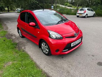 Toyota AYGO VVT-I MOVE WITH STYLE MM
