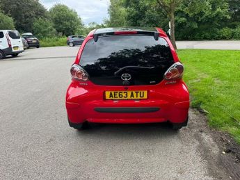 Toyota AYGO VVT-I MOVE WITH STYLE MM
