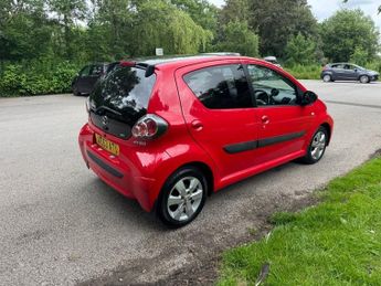 Toyota AYGO VVT-I MOVE WITH STYLE MM