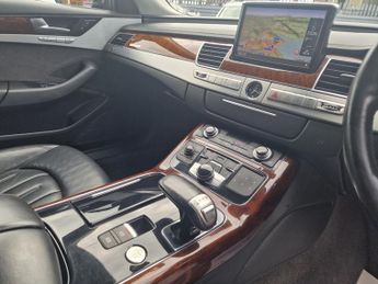 Audi A8 TDI QUATTRO SE EXECUTIVE