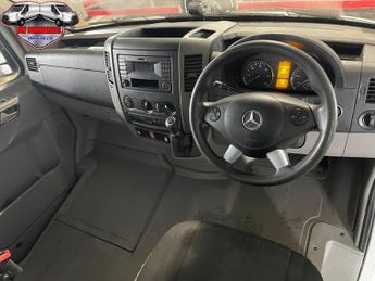 Mercedes Sprinter 314CDI 14ft Fridge Boxvan