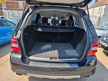 Mercedes M Class ML 320 CDI SPORT