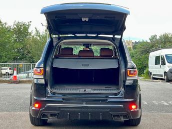 Land Rover Range Rover Sport SDV6 HSE DYNAMIC