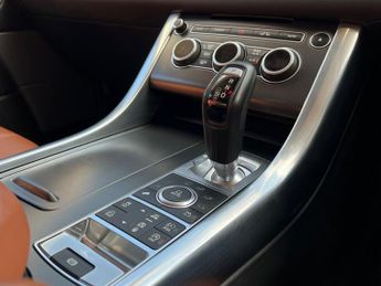 Land Rover Range Rover Sport SDV6 HSE DYNAMIC