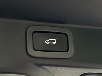 Land Rover Range Rover Sport SDV6 HSE DYNAMIC