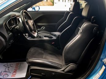 Dodge Challenger SRT 6.4L V8 Hemi - Harman Kardon - Manual Gearbox