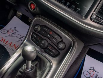 Dodge Challenger SRT 6.4L V8 Hemi - Harman Kardon - Manual Gearbox