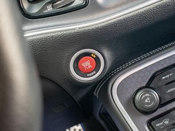 Dodge Challenger SRT 6.4L V8 Hemi - Harman Kardon - Manual Gearbox