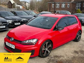 Volkswagen Golf GTi GTI PERFORMANCE DSG