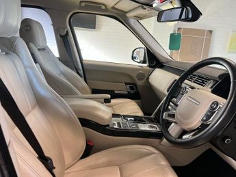 Land Rover Range Rover TDV6 VOGUE