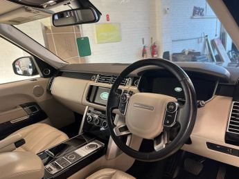 Land Rover Range Rover TDV6 VOGUE