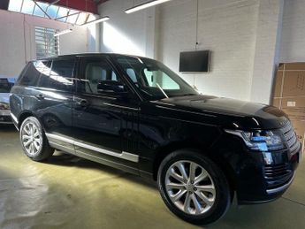Land Rover Range Rover TDV6 VOGUE