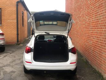 Vauxhall Astra 1.7 CDTi ecoFLEX SRi Sports Tourer Euro 5 (s/s) 5dr