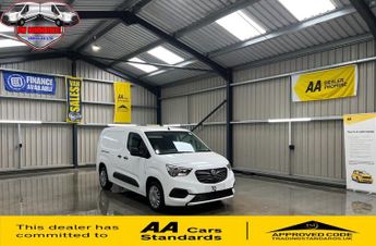 Vauxhall Combo 2020 70 Reg Vauxhall Combo 2300 Sportive L2H1 LWB 1.5 Blueinject