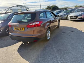 Ford Focus 1.6 Zetec Powershift Euro 5 5dr