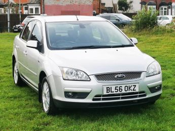 Ford Focus GHIA 16V