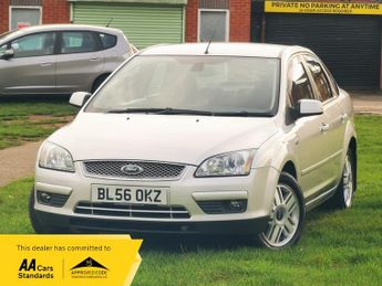 Ford Focus GHIA 16V