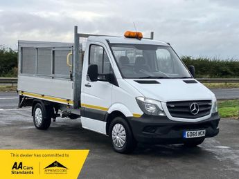 Mercedes Sprinter MERCEDES SPRINTER DROPSIDE WITH AIRCON AND EXTRA LARGE TAILLIFT.