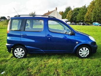 Toyota Yaris Verso VVTI T3