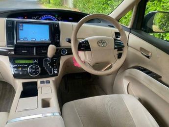Toyota Estima 2.4 HYBRID AERAS FAMILY 7 SEATER VERIFIED MILEAGE