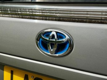 Toyota Estima 2.4 HYBRID AERAS FAMILY 7 SEATER VERIFIED MILEAGE