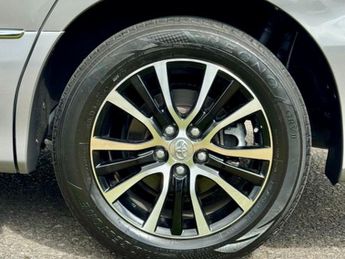 Toyota Estima 2.4 HYBRID AERAS FAMILY 7 SEATER VERIFIED MILEAGE