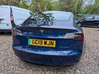 Tesla Model 3 LONG RANGE AWD
