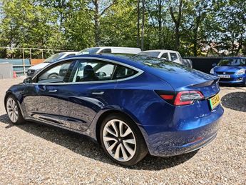 Tesla Model 3 LONG RANGE AWD