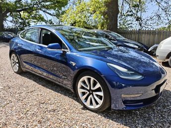 Tesla Model 3 LONG RANGE AWD