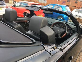 Mercedes SL Class SL320