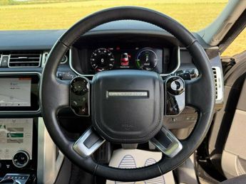 Land Rover Range Rover 2.0 P400e 13.1kWh Vogue Auto 4WD Euro 6 (s/s) 5dr