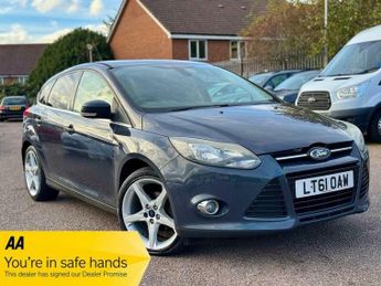 Ford Focus 1.6 Titanium Euro 5 5dr