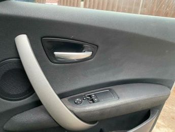 BMW 1 SERIES 2.0 118i SE Steptronic Euro 4 5dr