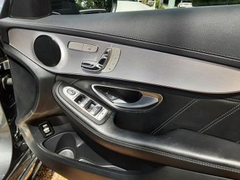 Mercedes C Class AMG C 63