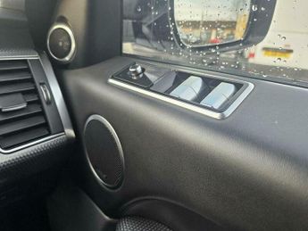 Land Rover Range Rover Sport 4.4 SD V8 Autobiography Dynamic Auto 4WD Euro 6 (s/s) 5dr