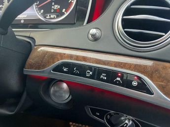 Mercedes-Benz S Class 6.0 S600L V12 AMG Line Saloon 4dr Petrol G-Tronic+ Euro 6 (s/s) 