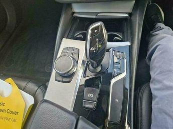 BMW 5 SERIES 2.0 520d ED SE Saloon 4dr Diesel Auto Euro 6 (s/s) (190 ps)