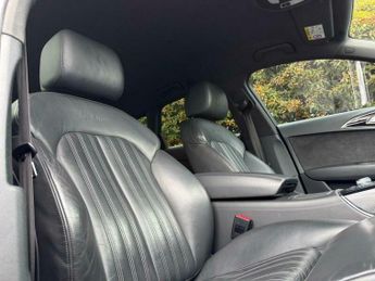 Audi A6 Avant 2.0 TDI ultra Black Edition S Tronic Euro 6 (s/s) 5dr