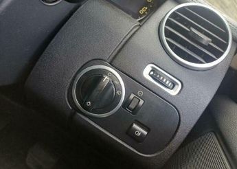 Land Rover Discovery 3.0 SD V6 GS Auto 4WD Euro 5 (s/s) 5dr