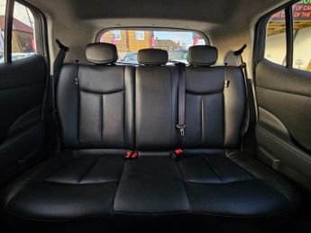 Nissan Leaf 24kWh Tekna Auto 5dr