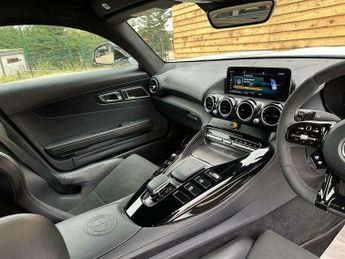 Mercedes-Benz A Class 4.0 V8 BiTurbo R PRO SpdS DCT Euro 6 (s/s) 2dr