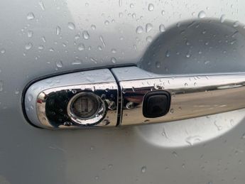 Toyota Estima 2.4 E-Four X Hybrid
