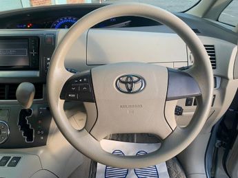 Toyota Estima 2.4 E-Four X Hybrid