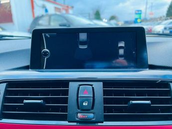 BMW 3 SERIES 2.0 320d Sport Auto Euro 5 (s/s) 4dr