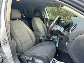 Volkswagen Golf 1.6 TDI Match DSG Euro 5 5dr