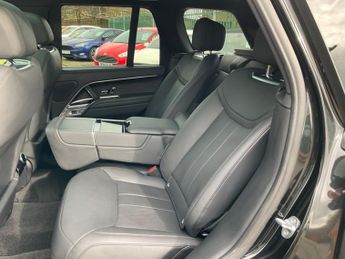 Land Rover Range Rover AUTOBIOGRAPHY AUTO 12000